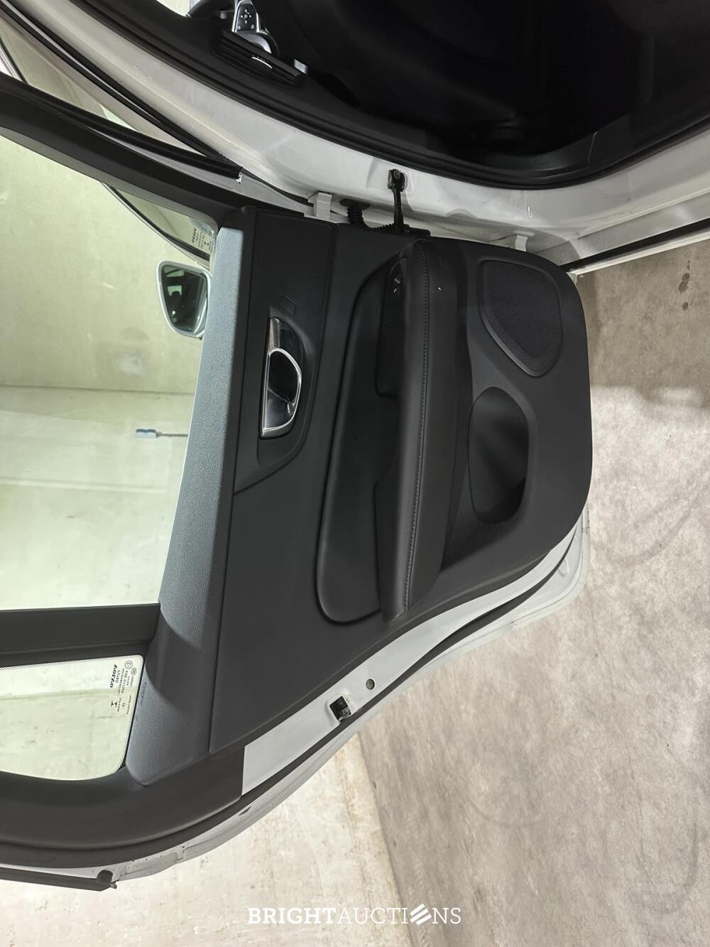 Volvo V60 2.0 T6 Recharge AWD Inscription Expression 340pk 2021 Plug-In Hybrid (Origineel-NL + 1e Eigenaar), N-828-HZ