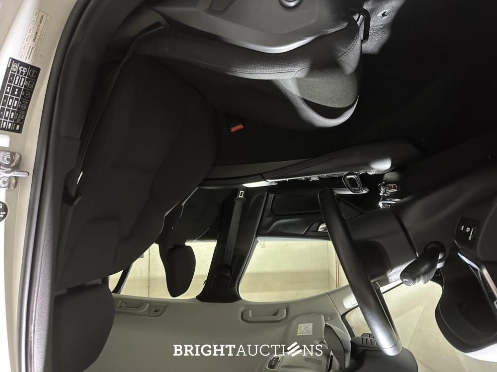 Volvo V60 2.0 T6 Recharge AWD Inscription Expression 340pk 2021 Plug-In Hybrid (Origineel-NL + 1e Eigenaar), N-828-HZ