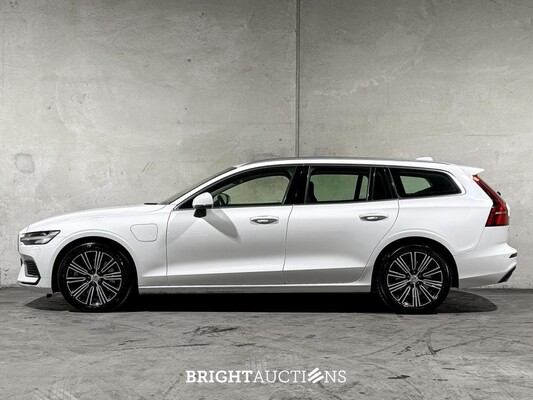 Volvo V60 2.0 T6 Recharge AWD Inscription Expression 340pk 2021 Plug-In Hybrid (Origineel-NL + 1e Eigenaar), N-828-HZ
