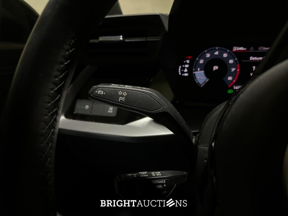 Audi A3 Limousine 35 TFSI Pro Line 150pk 2023 (Origineel-NL + 1e Eigenaar), X-645-JF