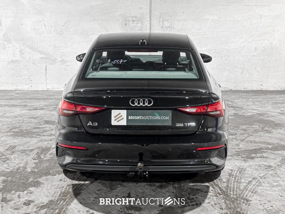 Audi A3 Limousine 35 TFSI Pro Line 150pk 2023 (Origineel-NL + 1e Eigenaar), X-645-JF