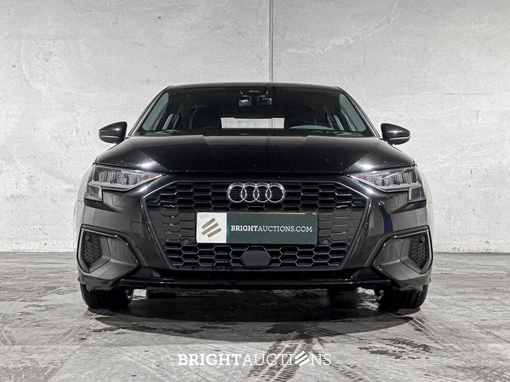 Audi A3 Limousine 35 TFSI Pro Line 150pk 2023 (Origineel-NL + 1e Eigenaar), X-645-JF
