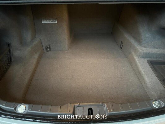 BMW ActiveHybrid7 F04 4.4 V8 465hp 2011 F04 Youngtimer