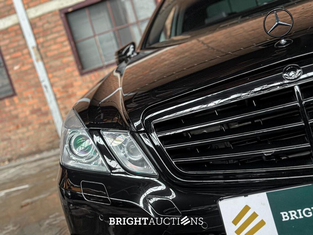 Mercedes-Benz E500 AMG 5.5 V8 388hp 2010 E-Klasse Youngtimer