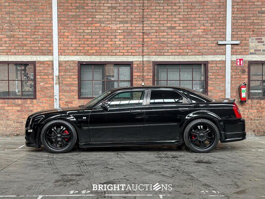 Chrysler 300C HEMI 5.7 V8 340PK 2005 