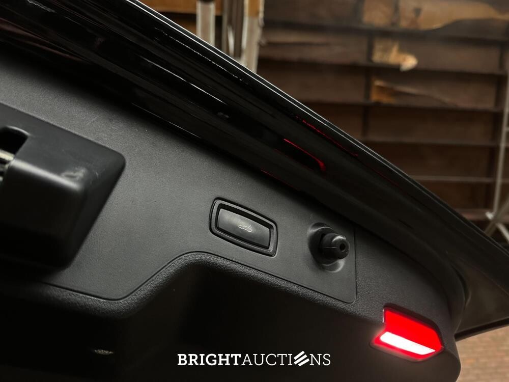 Porsche Panamera Sport Turismo 4 E-Hybrid 2.9 V6 462pk 2018, G-856-XL