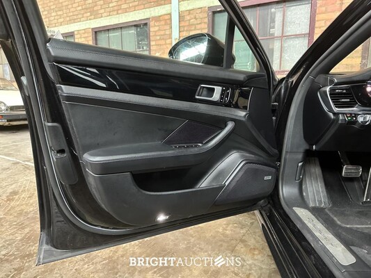 Porsche Panamera Sport Turismo 4 E-Hybrid 2.9 V6 462pk 2018, G-856-XL