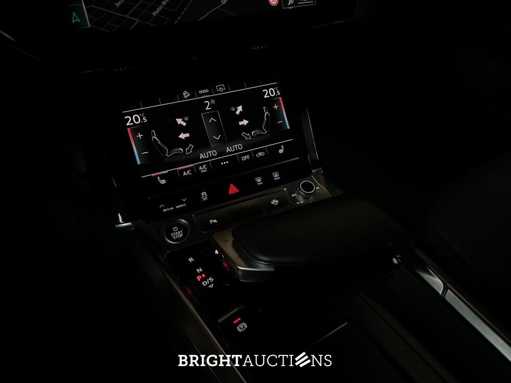 Audi e-tron 50 quattro Business edition 71 kWh 313hp 2020 (Original-NL + 1. Besitzer), K-578-JS