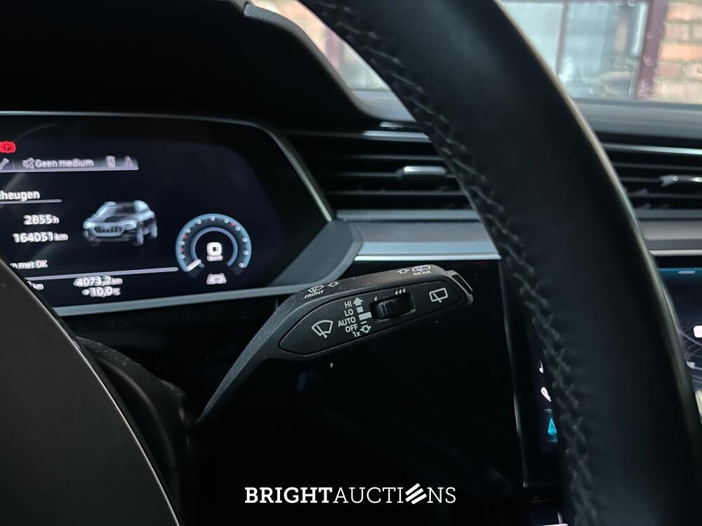 Audi e-tron 50 quattro Business edition 71 kWh 313hp 2020 (Original-NL + 1. Besitzer), K-578-JS