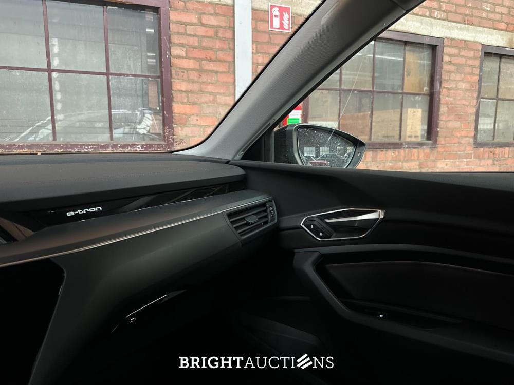 Audi e-tron 50 quattro Business edition 71 kWh 313hp 2020 (Original-NL + 1. Besitzer), K-578-JS