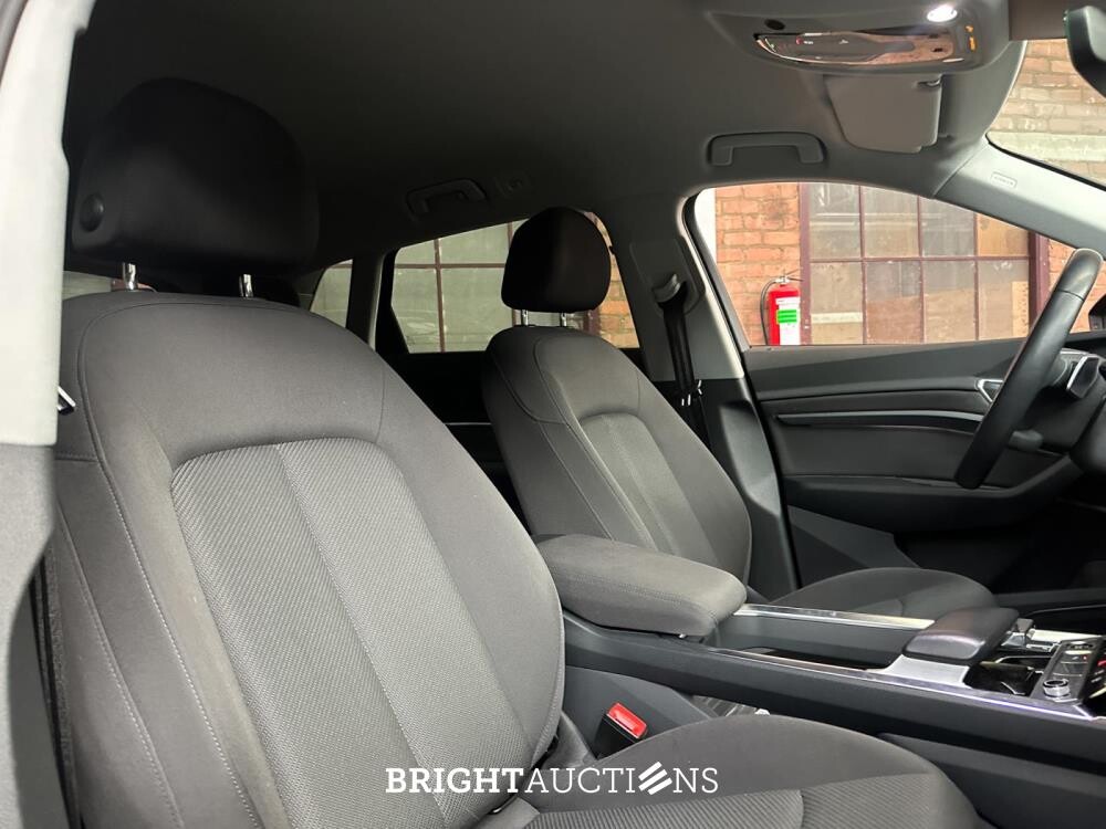 Audi e-tron 50 quattro Business edition 71 kWh 313hp 2020 (Original-NL + 1. Besitzer), K-578-JS