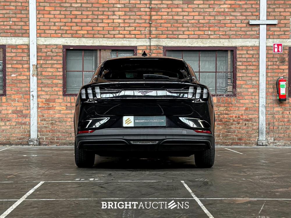 Ford Mustang Mach-E RWD 75 kWh 269hp 2021 (Original-NL + 1. Besitzer), N-361-JS
