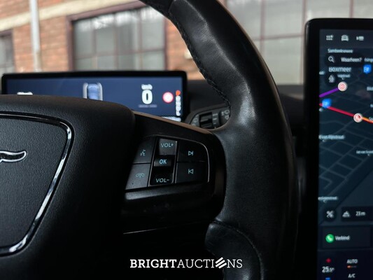 Ford Mustang Mach-E RWD 75 kWh 269hp 2021 (Original-NL + 1. Besitzer), N-361-JS