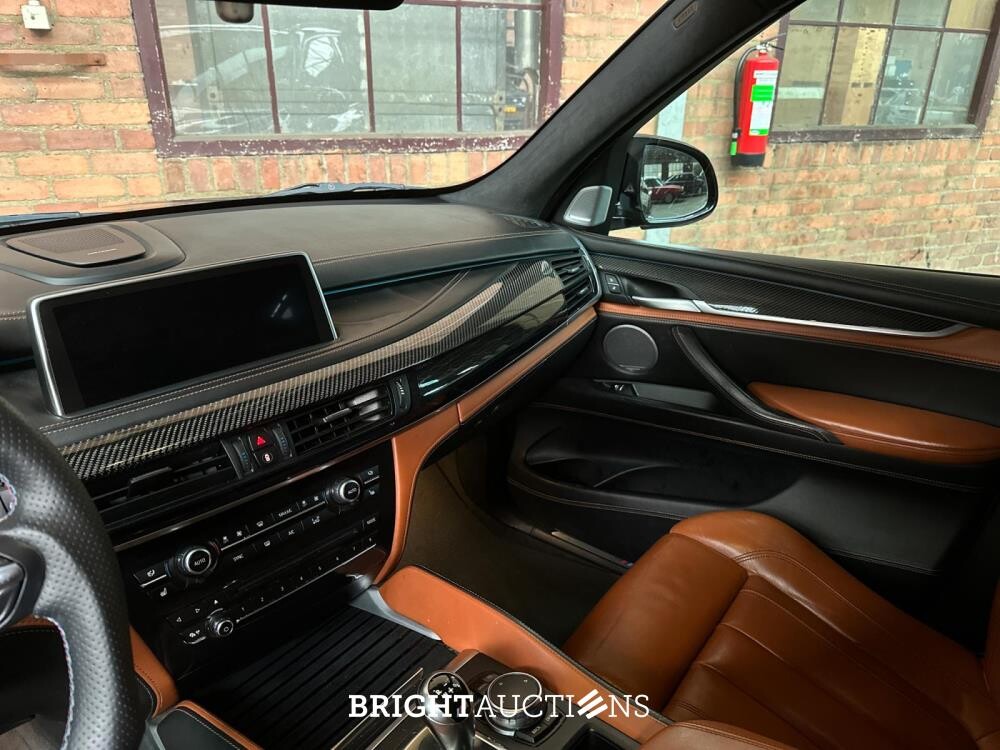 BMW X5M 4.4 V8 575pk 2015 (Origineel-NL), GX-863-F