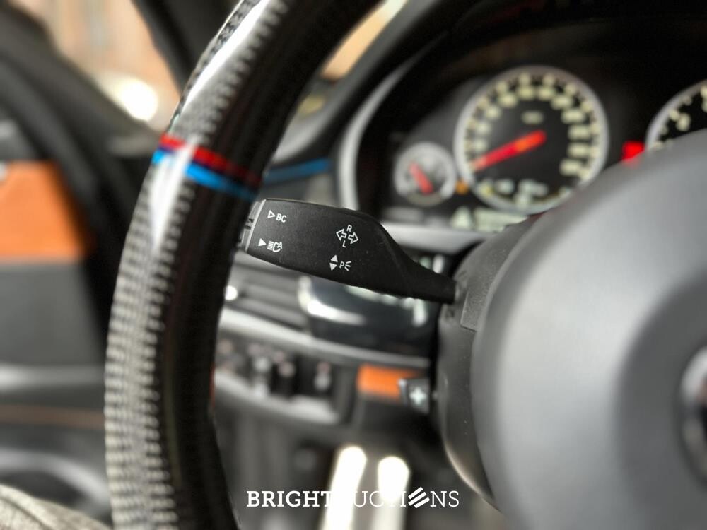 BMW X5M 4.4 V8 575pk 2015 (Origineel-NL), GX-863-F