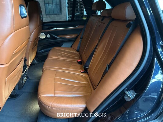 BMW X5M 4.4 V8 575pk 2015 (Origineel-NL), GX-863-F