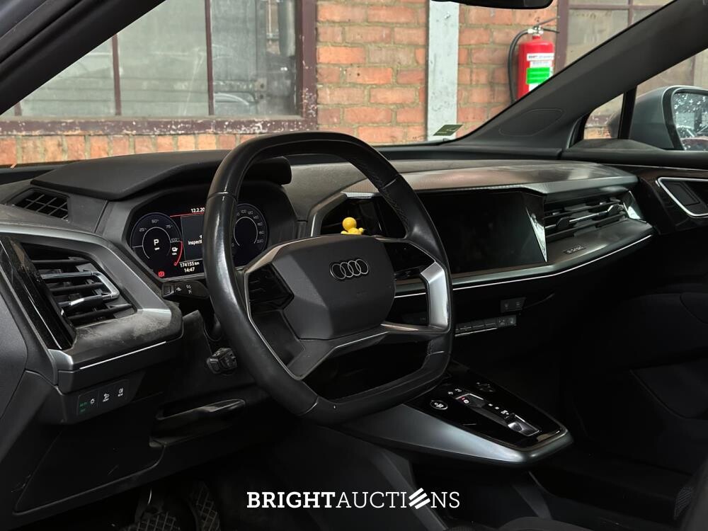 Audi Q4 e-tron 40 Launch edition Advanced Plus 77 kWh 204pk 2021 (Origineel-NL+1e eigenaar), N-596-TN