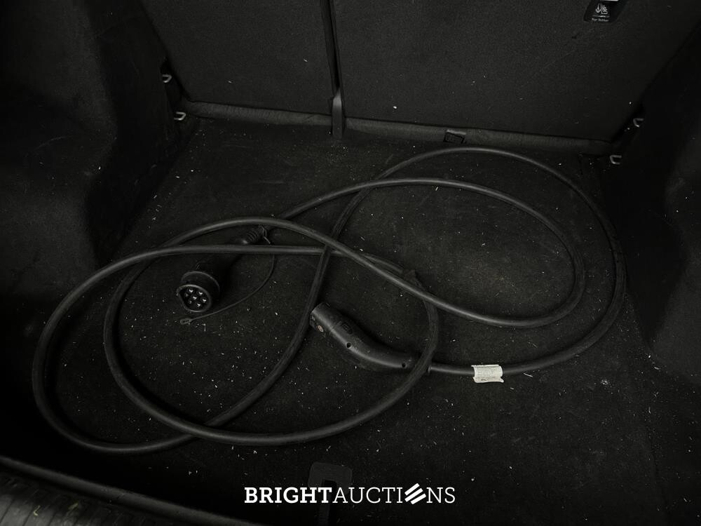 Audi Q4 e-tron 40 Launch edition Advanced Plus 77 kWh 204pk 2021 (Origineel-NL+1e eigenaar), N-596-TN