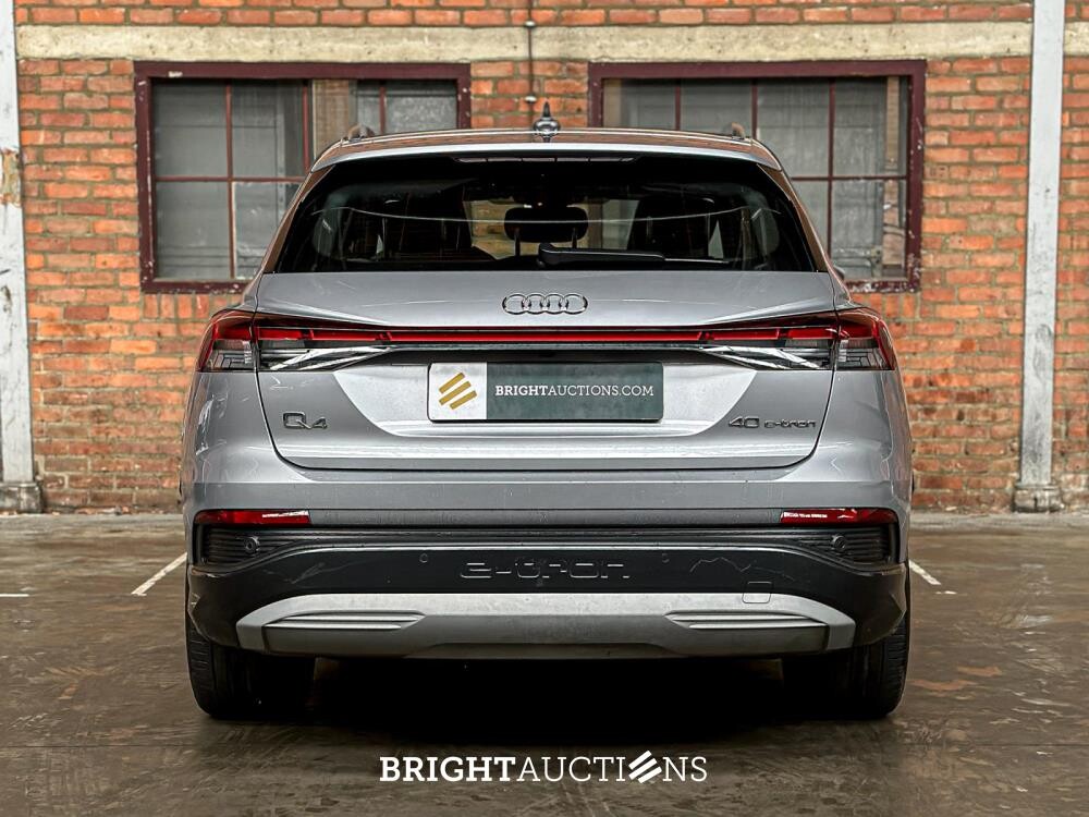 Audi Q4 e-tron 40 Launch edition Advanced Plus 77 kWh 204pk 2021 (Origineel-NL+1e eigenaar), N-596-TN