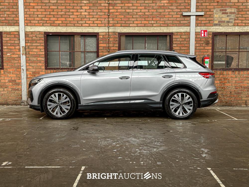 Audi Q4 e-tron 40 Launch edition Advanced Plus 77 kWh 204pk 2021 (Origineel-NL+1e eigenaar), N-596-TN