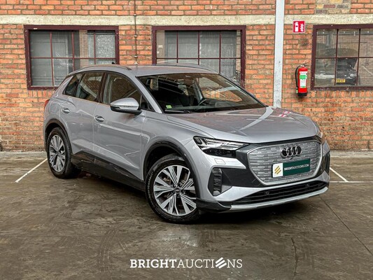 Audi Q4 e-tron 40 Launch edition Advanced Plus 77 kWh 204pk 2021 (Origineel-NL+1e eigenaar), N-596-TN
