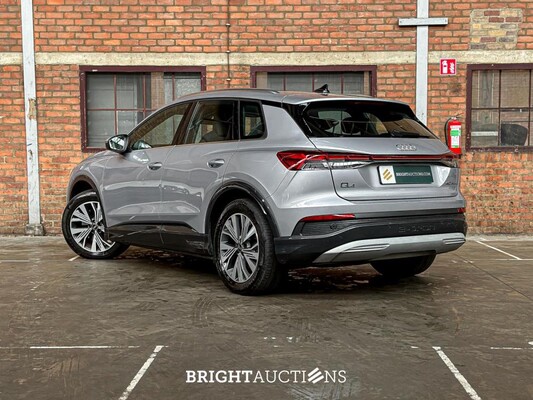 Audi Q4 e-tron 40 Launch edition Advanced Plus 77 kWh 204pk 2021 (Origineel-NL+1e eigenaar), N-596-TN