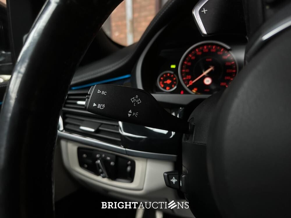 BMW X6 M50d 3.0 381pk 2015 (Origineel-NL), 4-ZTN-33