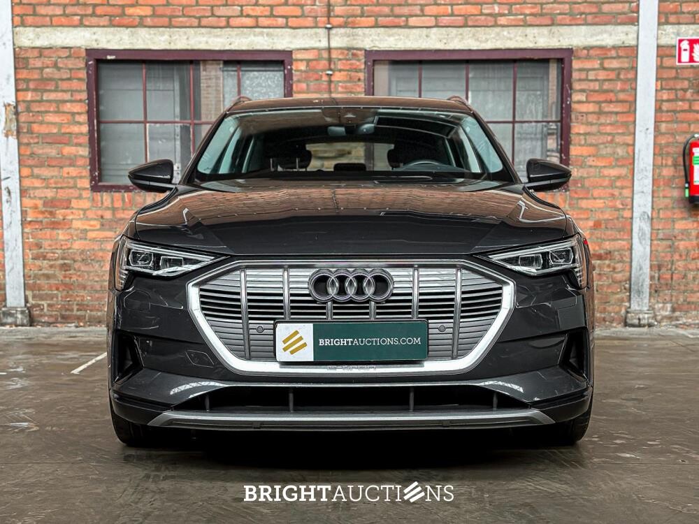 Audi e-tron 55 quattro Business edition 95 kWh 408pk 2020 (Origineel-NL+1e eigenaar), K-611-KJ