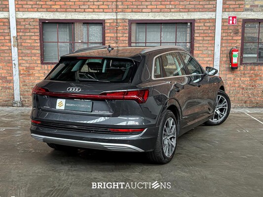 Audi e-tron 55 quattro Business edition 95 kWh 408pk 2020 (Origineel-NL+1e eigenaar), K-611-KJ