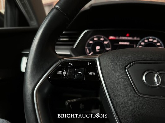 Audi e-tron 55 quattro Business edition 95 kWh 408pk 2020 (Origineel-NL+1e eigenaar), K-611-KJ