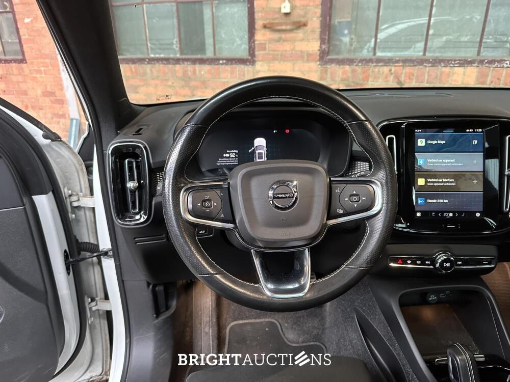 Volvo XC40 Recharge P8 AWD R-Design 408hp 2020 (Original-NL+1st owner), K-341-FK