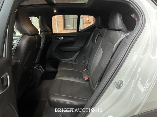 Volvo XC40 Recharge P8 AWD R-Design 408hp 2020 (Original-NL+1st owner), K-341-FK