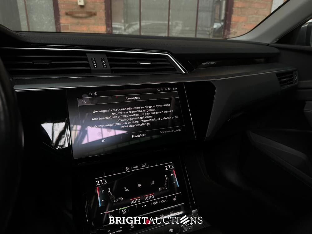 Audi e-tron Sportback 50 quattro Business edition Plus 71 kWh 313hp 2020 (Original-NL), K-606-HZ