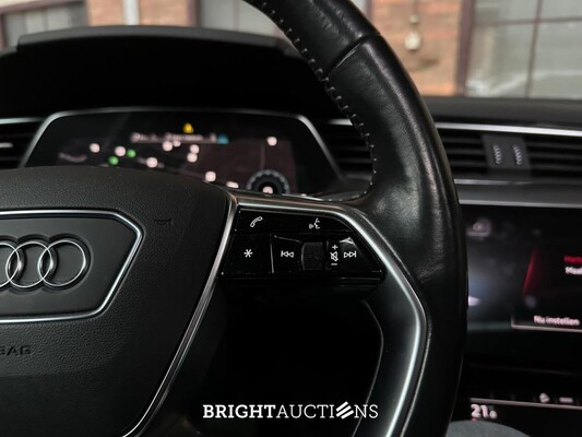 Audi e-tron Sportback 50 quattro Business edition Plus 71 kWh 313hp 2020 (Original-NL), K-606-HZ