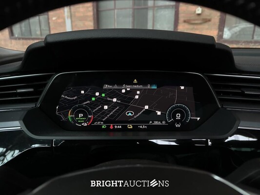 Audi e-tron Sportback 50 quattro Business edition Plus 71 kWh 313hp 2020 (Original-NL), K-606-HZ