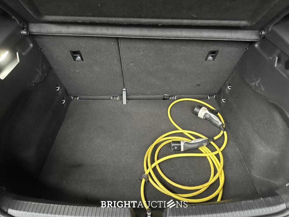 Volkswagen ID.3 City 45 KWh 150hp 2021 (Original-NL+1. Besitzer), N-634-HT