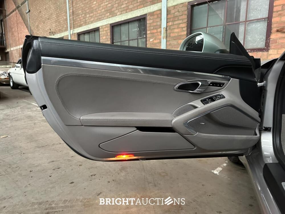 Porsche 911 Carrera S 3.8 991.1 400hp 2013 Sport-Chrono, JPS-70-V