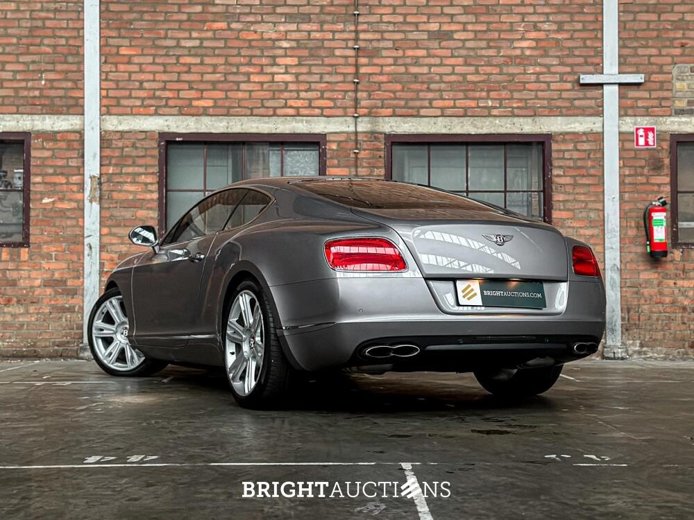 Bentley Continental GT 4.0 V8 500hp 2015 (8-Gang)