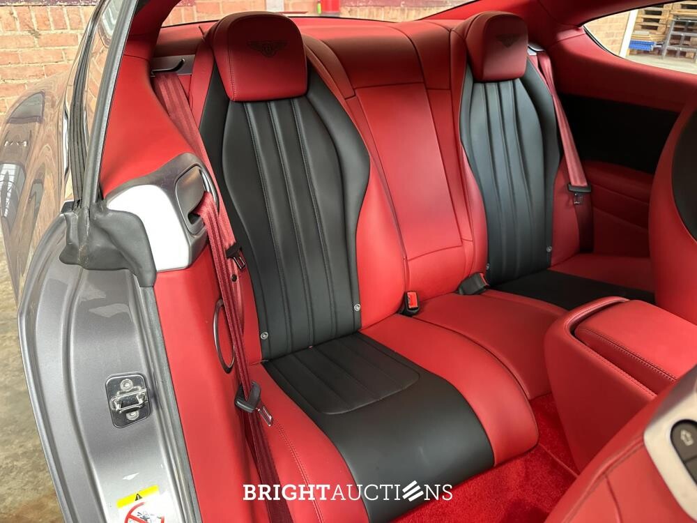 Bentley Continental GT 4.0 V8 500hp 2015 (8-Gang)