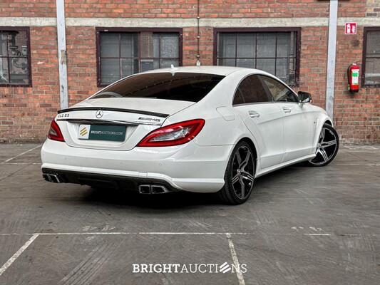 Mercedes-Benz CLS63 AMG 5.5 V8 525hp 2012 CLS-Klasse (53.000 KM)
