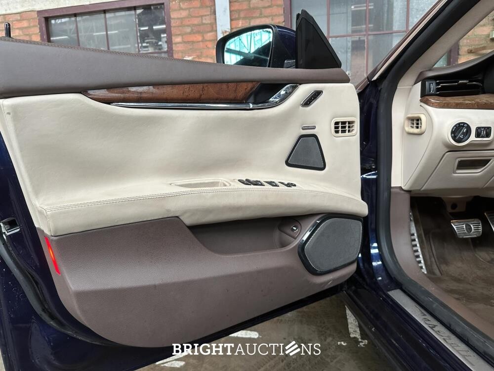 Maserati Quattroporte SQ4 410HP 2014