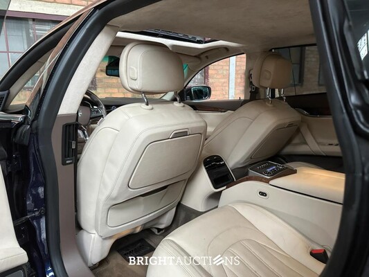 Maserati Quattroporte SQ4 410HP 2014