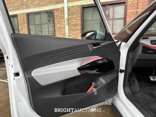 Volkswagen ID.3 First Plus 58 kWh 204hp 2020 (Original-NL) , K-328-HL