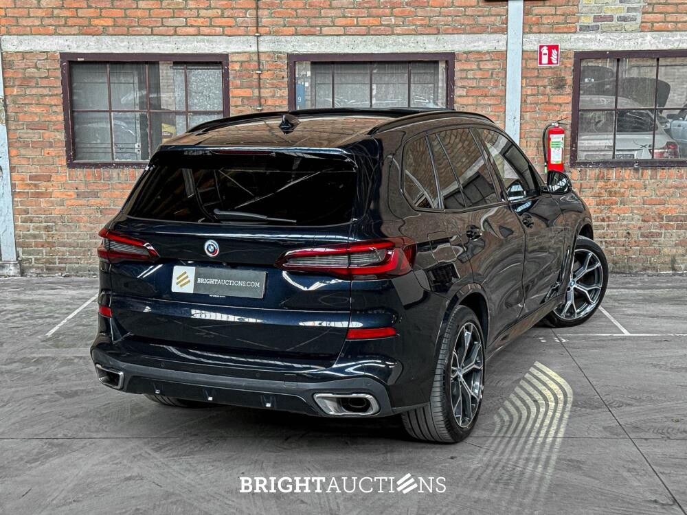 BMW X5 xDrive45e M-Sport 50 Jahre 6-cilinder 394pk 2023, X-243-GJ