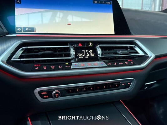 BMW X5 xDrive45e M-Sport 50 Jahre 6-cilinder 394pk 2023, X-243-GJ