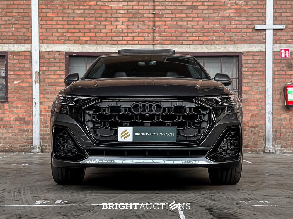 Audi Q8 55 TFSIe Quattro 3.0 V6 S-Line -Neu- 394HP 2025 Plug-In Hybrid (Werksgarantie)
