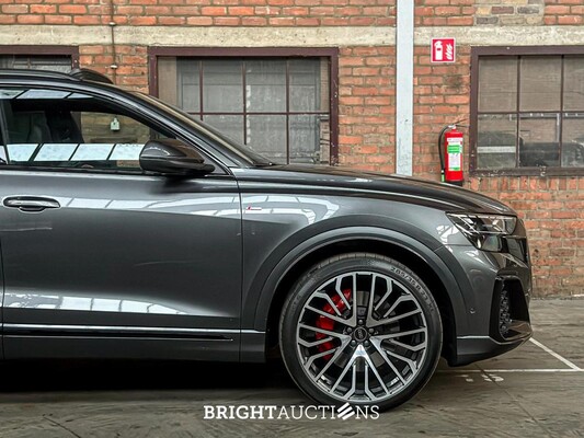 Audi Q8 55 TFSIe Quattro 3.0 V6 S-Line -Neu- 394HP 2025 Plug-In Hybrid (Werksgarantie)