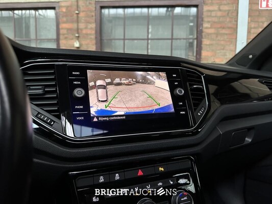 Volkswagen T-Roc R 2.0 TSI 4Motion -AKRAPOVIC- 300hp 2020
