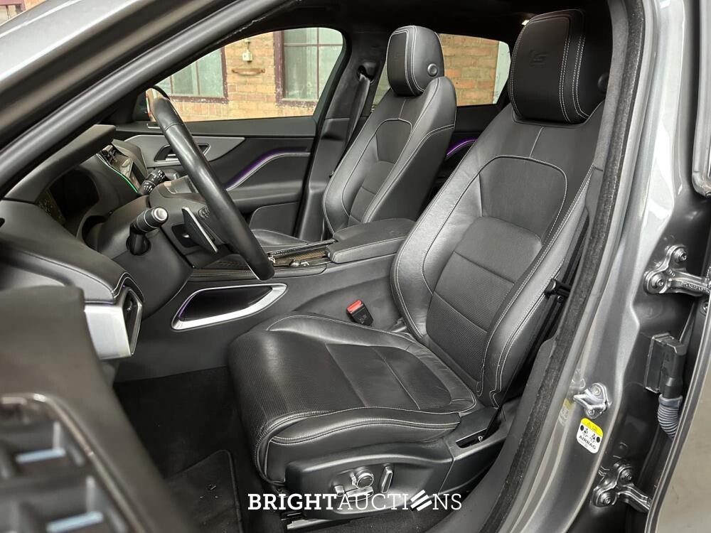 Jaguar F-PACE 3.0 V6 Supercharged S AWD 35t 381hp 2018, L-542-RG