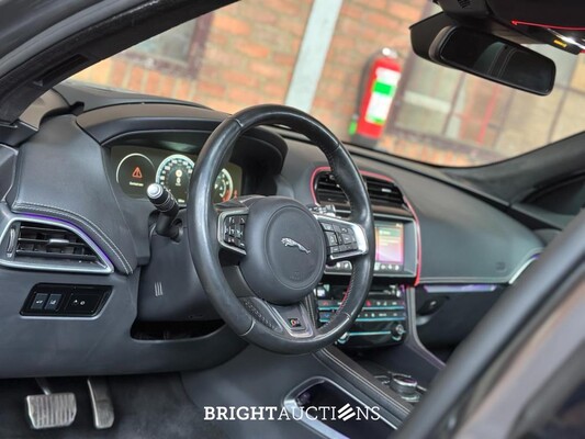 Jaguar F-PACE 3.0 V6 Supercharged S AWD 35t 381hp 2018, L-542-RG